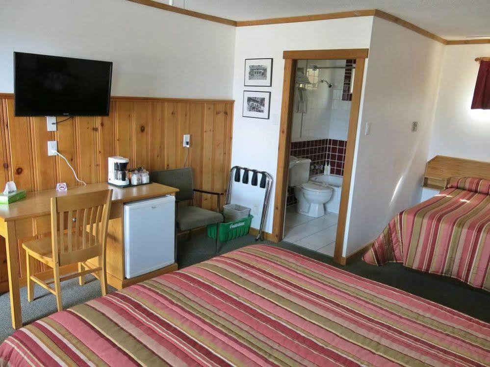 Gateway Motel Radium Hot Springs Eksteriør bilde